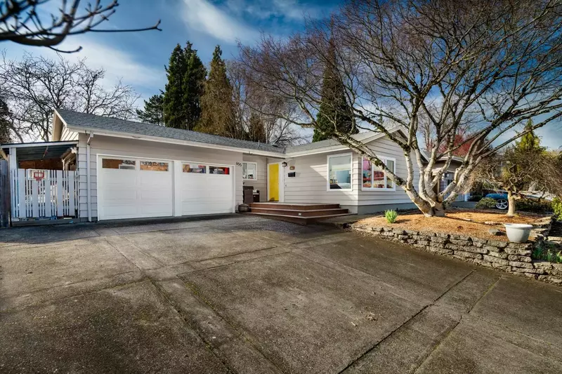 "Enjoyed our stay, Well laid out house in quiet safe neighborhood." Laurie, Birmingham MI