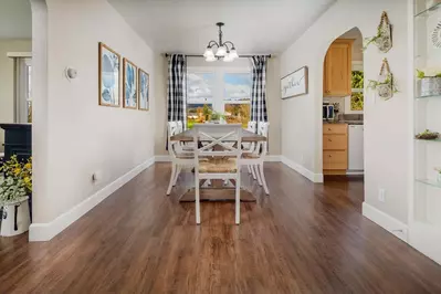 "Beautifully decorated and appointed house with all the amenities." - Larry