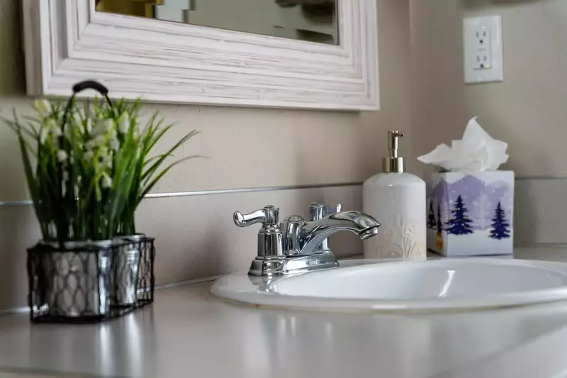 "Location is perfect for those wine tours." - Dan