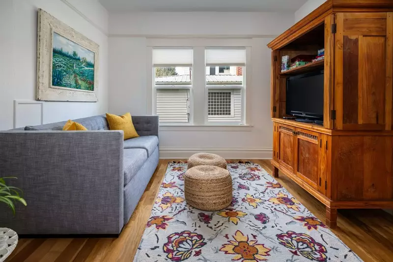 "Cute house, clean and comfortable." - Amy M.