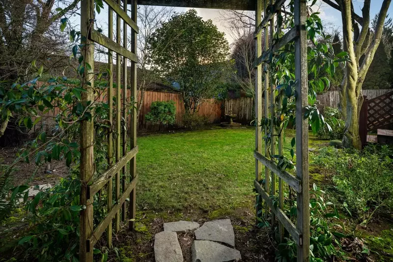 "The house is spacious and comfortable, with a beautifully landscaped backyard." - Bruce W.