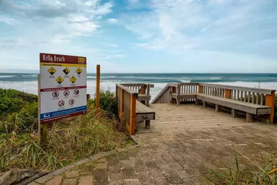 "This place is beautiful and clean with easy access to beach and amazing veiws."  - Jody