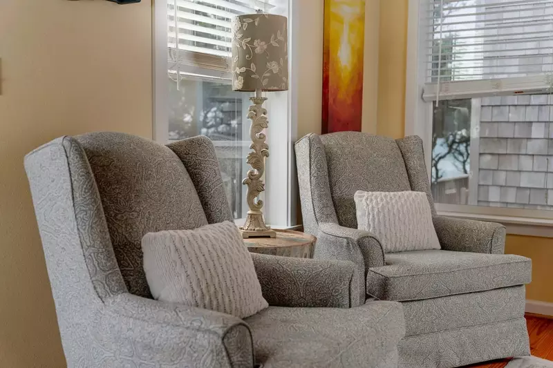 "The space was VERY clean, and so cozy. Truly felt like home, very easy to relax in." - Danielle