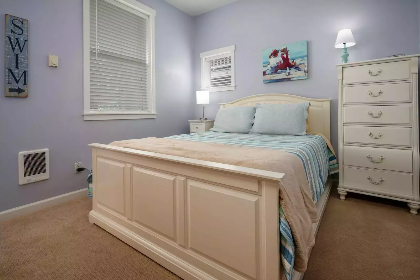 "Comfortable beds and relaxing stay." - Roberta W.