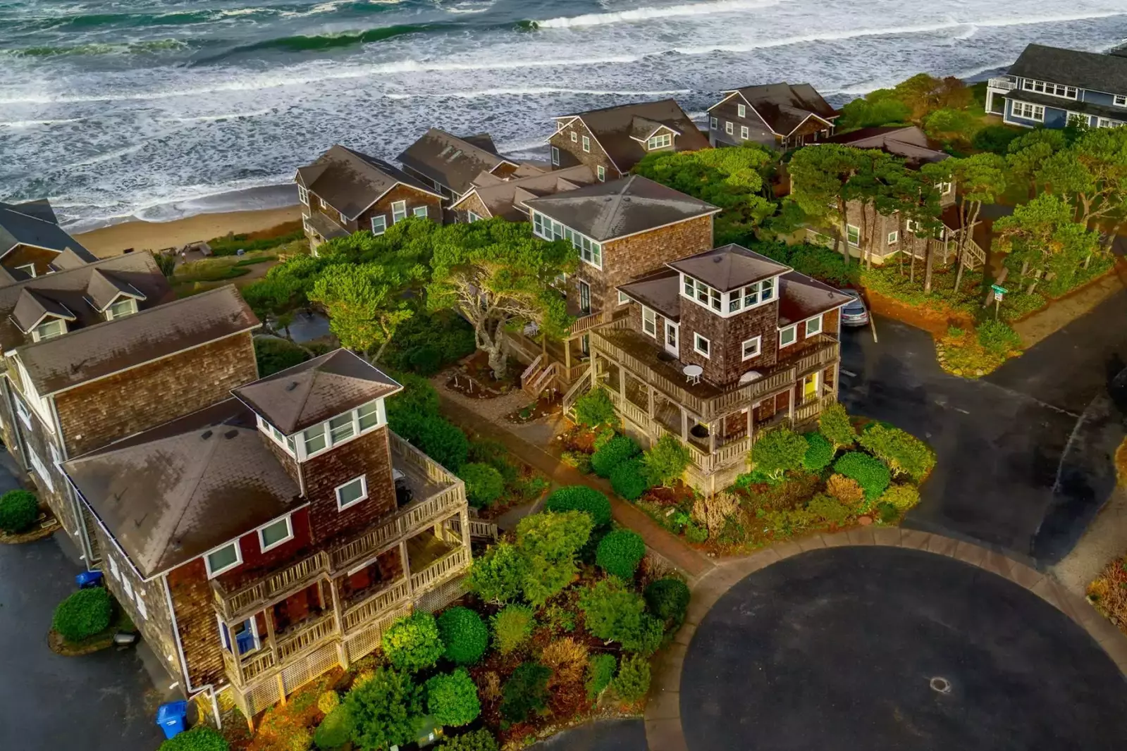 "The Bella Beach neighborhood is always enjoyable, welcoming and of such a high caliber community." - Stephanie