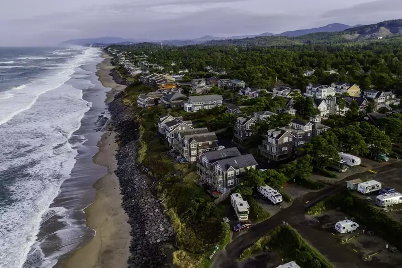 The Bella Beach community is perfectly positioned to enjoy everything the region has to offer.