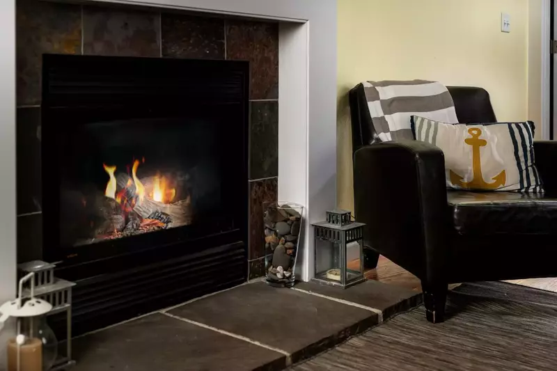 "The fireplace made the living room nice & toasty." - Wendy F.