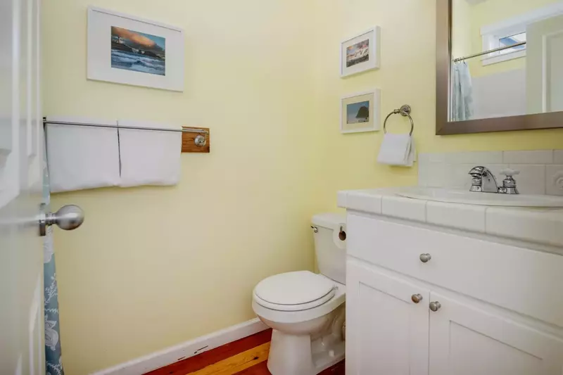 "What a wonderful experience! Would stay again!" - Kandiss