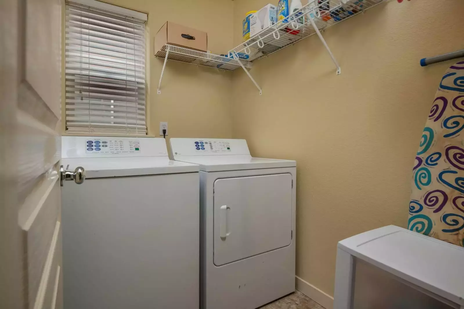 This rental has an up to date washing machine and dryer for guest use.