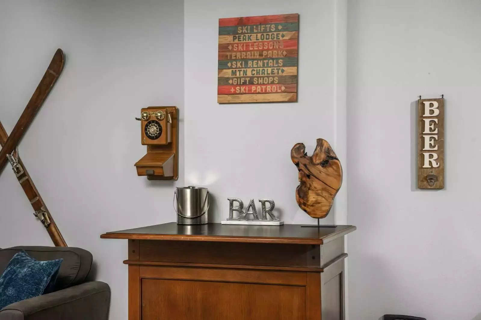 "Nice open plan for dining and relaxing in comfy chairs by the TV."  - Kathy