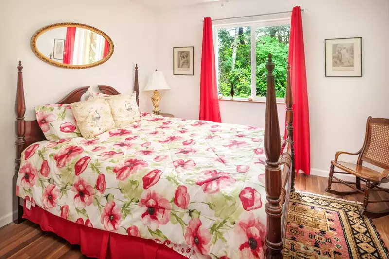 Ground level bedroom with queen bed. Sleep in and treat yourself to a chill day. You deserve it, you're on vacation!