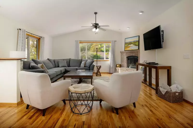 Tons of room and very cozy.  -Caroline