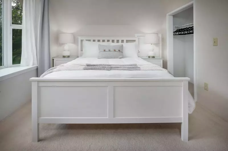 Master bedroom with queen bed