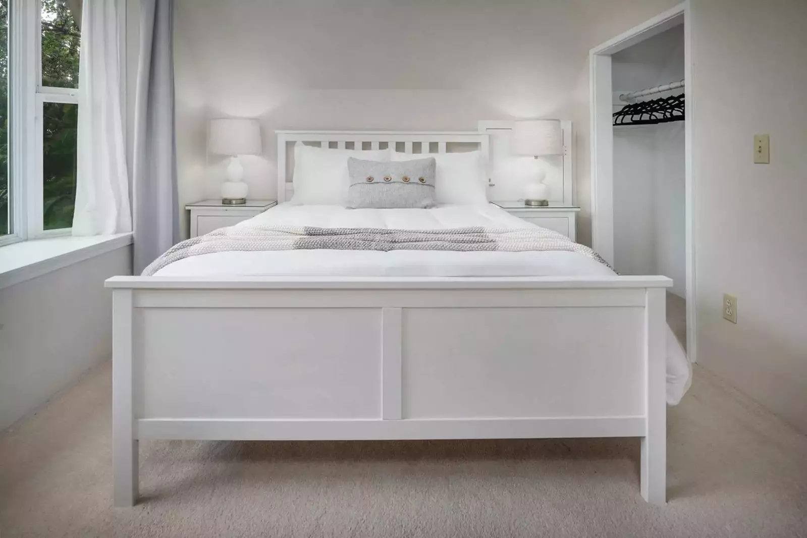 Master bedroom with queen bed
