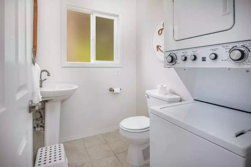 Half bath also available on the main with washer and dryer