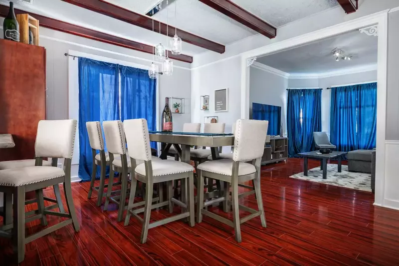 Open living, dining and kitchen for maximum group enjoyment.