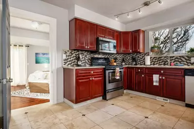 "The decor is amazing, the kitchen is well stocked, the beds were very comfortable and we really liked the layout of the house." - Jennifer D.