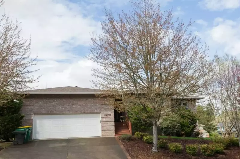 What a lovely home. This place was so comfortable and fit our needs so perfectly I couldn’t image a better place.  -Alysicia