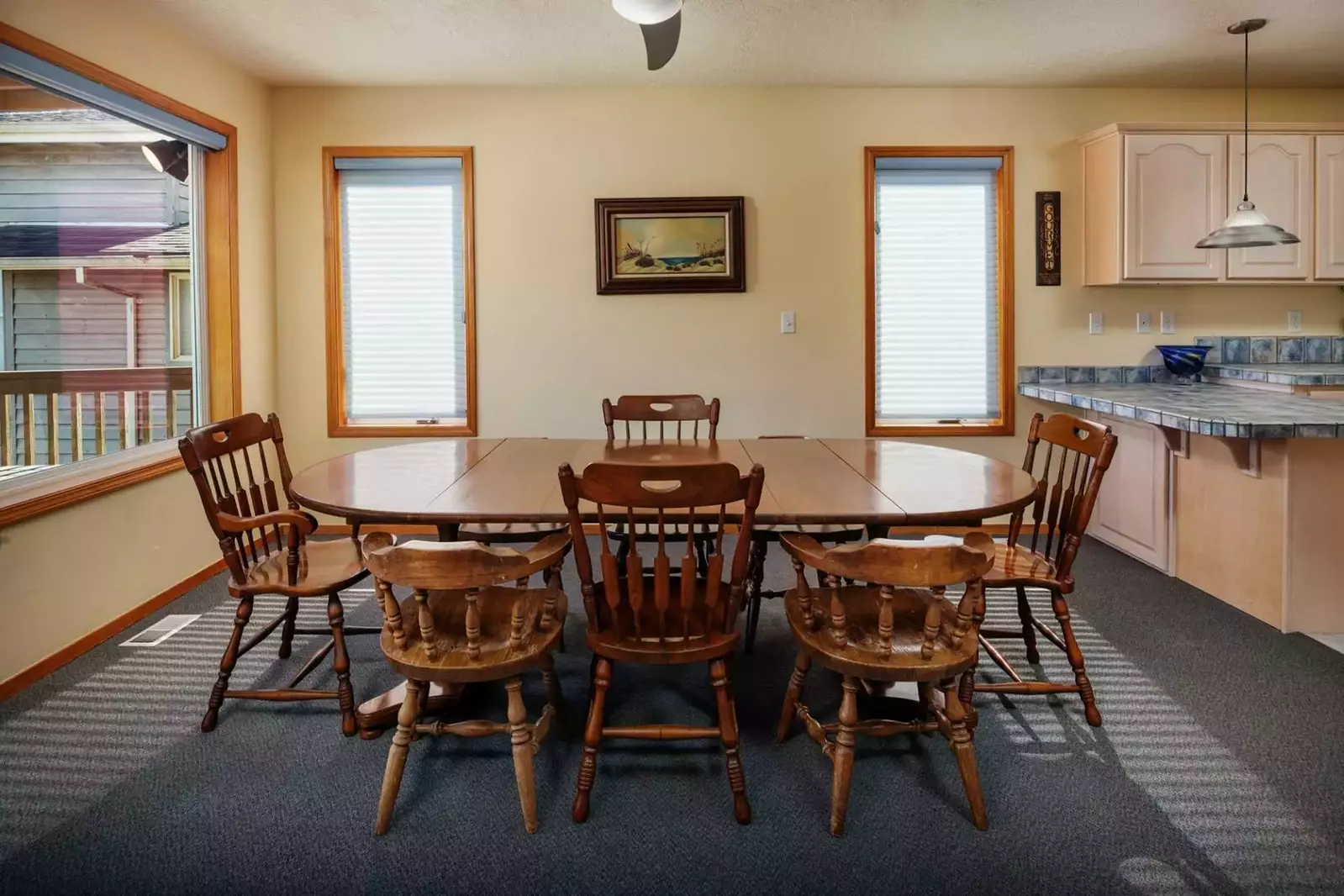 The house is well-maintained, was sparkling clean, and had all of the necessary conveniences.   -Lauren