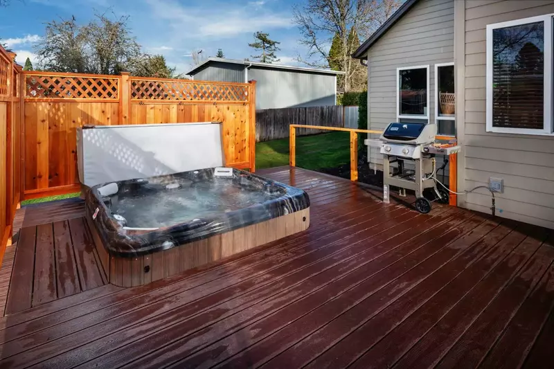 New hot tub and private deck setting for all to enjoy.