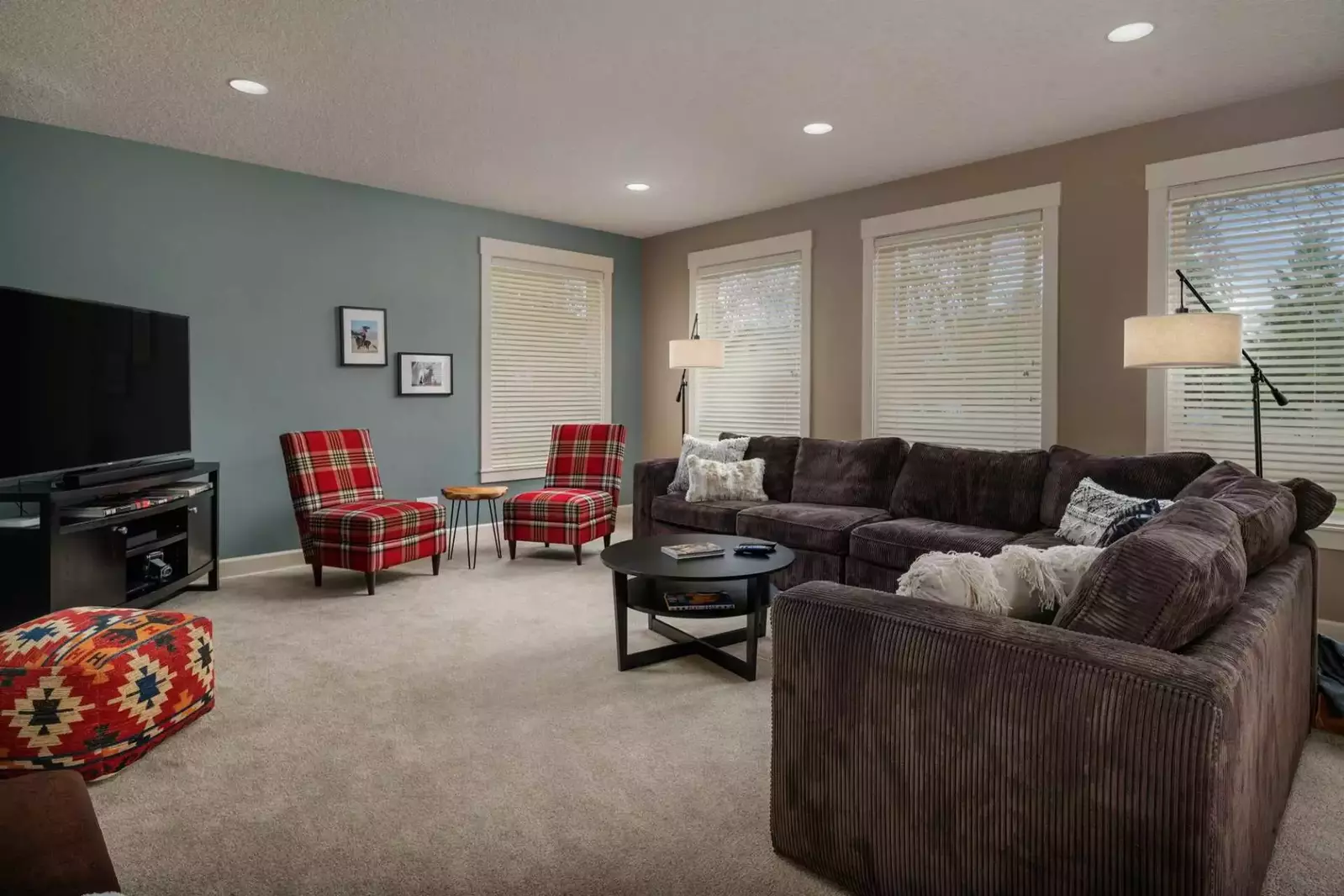 "Cozy and tons of space for our littles! Super clean and in a safe and cozy neighborhood!" - Courtney