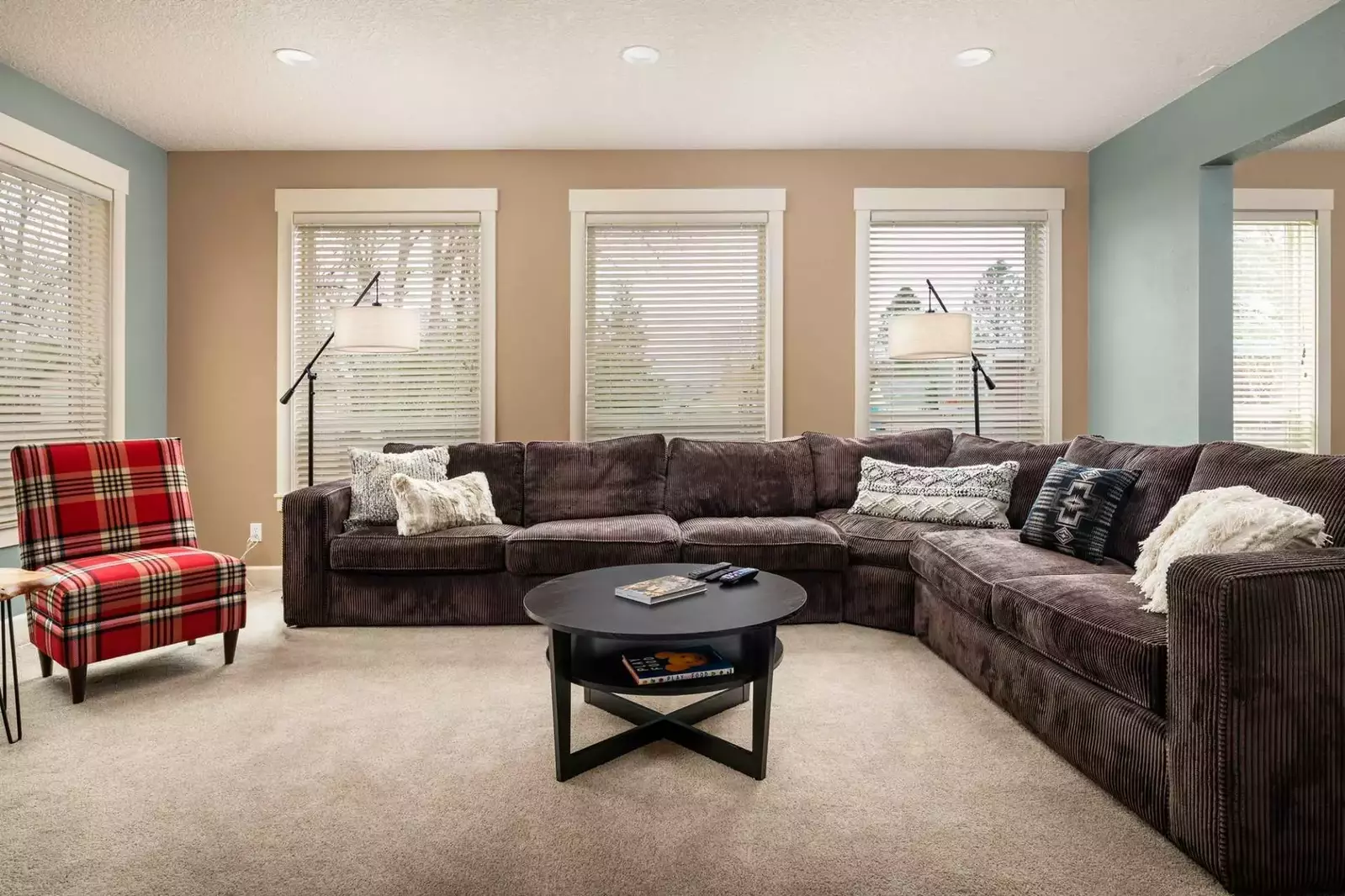 "It was well prepared and fully stocked, and looked as good as the pictures, if not better." - Brett May 19'