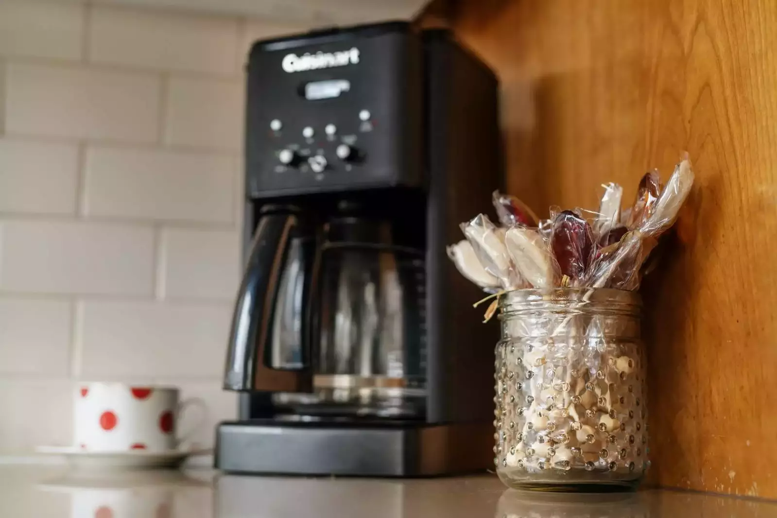 Coffee lovers are in luck as this rental provides coffee. There are also cute cafes in town!