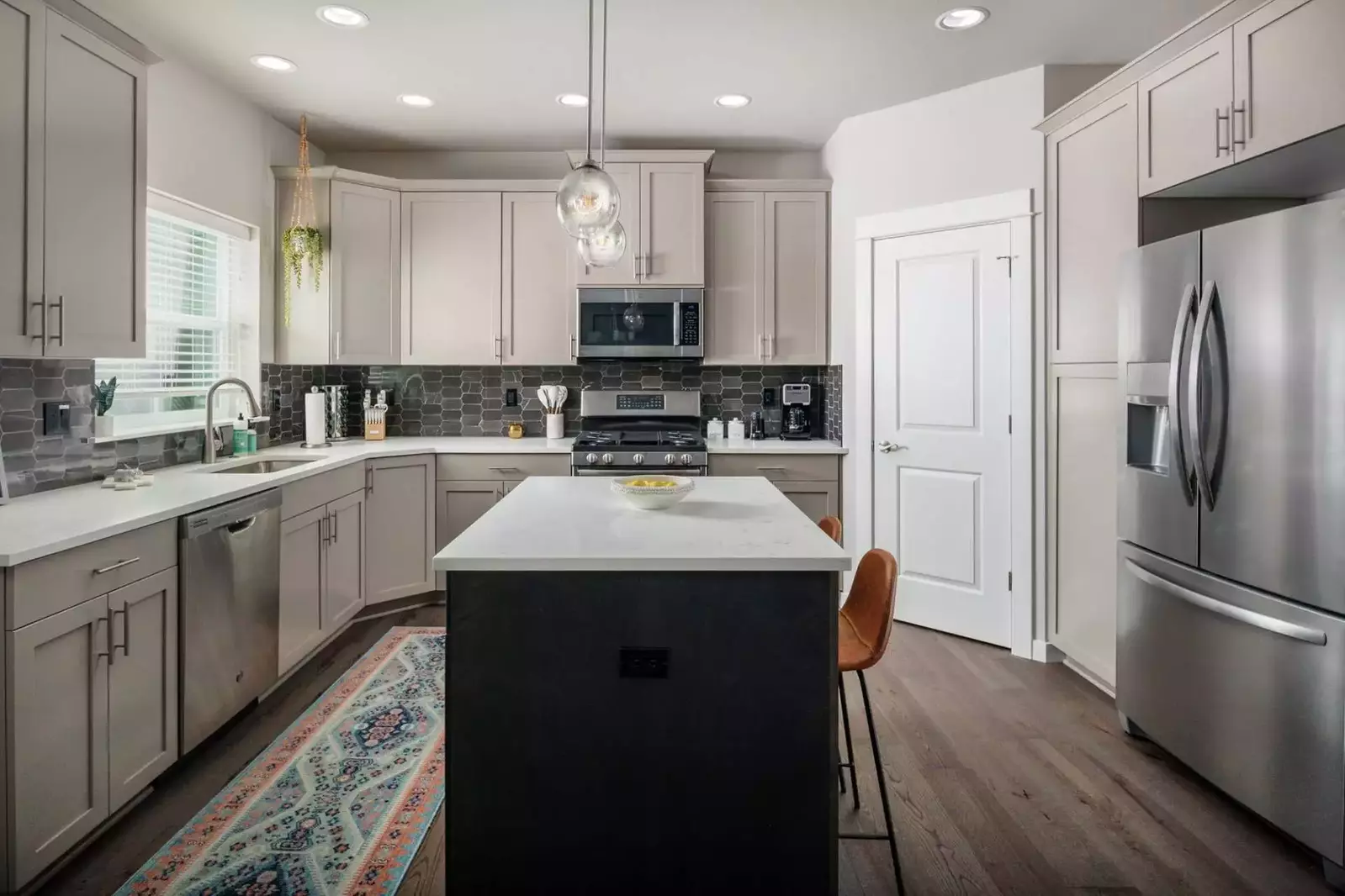 If I could give this place ten stars - I would! It was absolutely perfect. Cate - July 2019