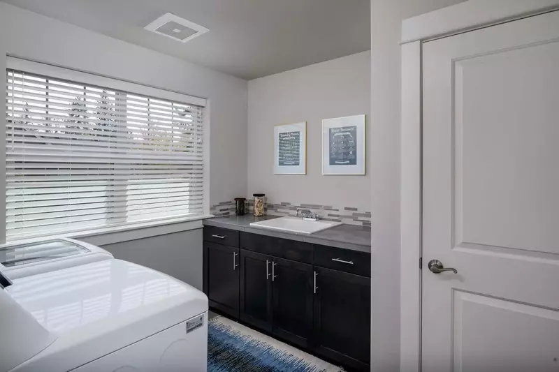 This rental has an up to date washing machine and dryer for guest use.