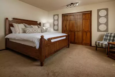 It was clean, the sheets and beds were wonderful. -Cheryl W.
