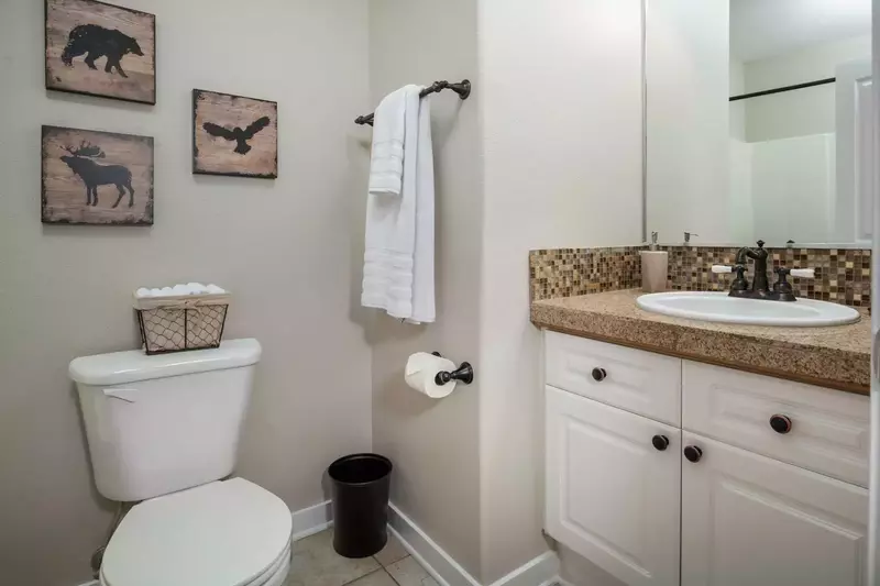 This is a very well cared for home with everything you need to feel comfortable. It was sparkling clean and everything was in tip top shape.   -Tammy