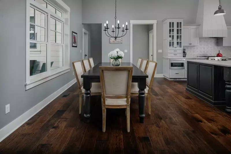 The views are amazing and the kitchen is perfect for cooking and entertaining. We can’t wait to return.  -Keith D.