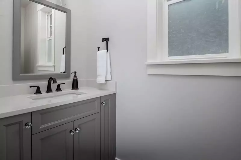 "Loved this house and was one of our favorite places we have stayed! Cant wait to return here with friends and family" - Danielle