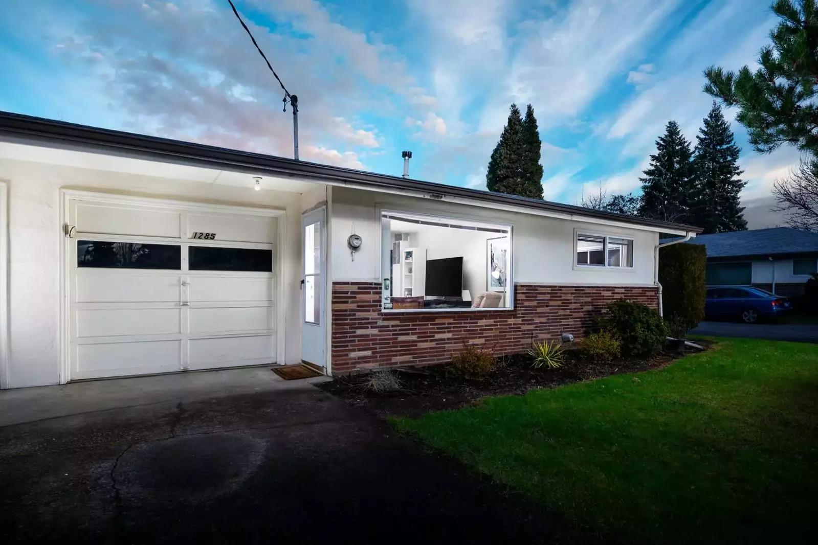 Beautifully renovated space, with all essentials provided. Location is great and everything you might need is nearby.  -Matt