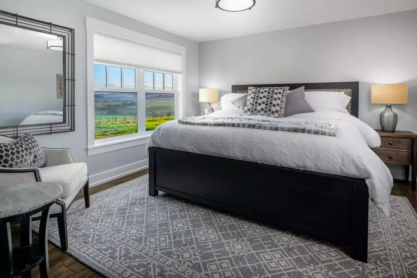 Every bedroom enjoys an en suite bathroom and wonderful views as well.