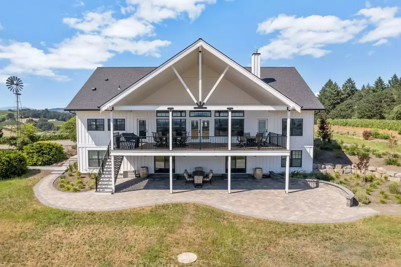 Beautiful private property with amazing views! -Cherise