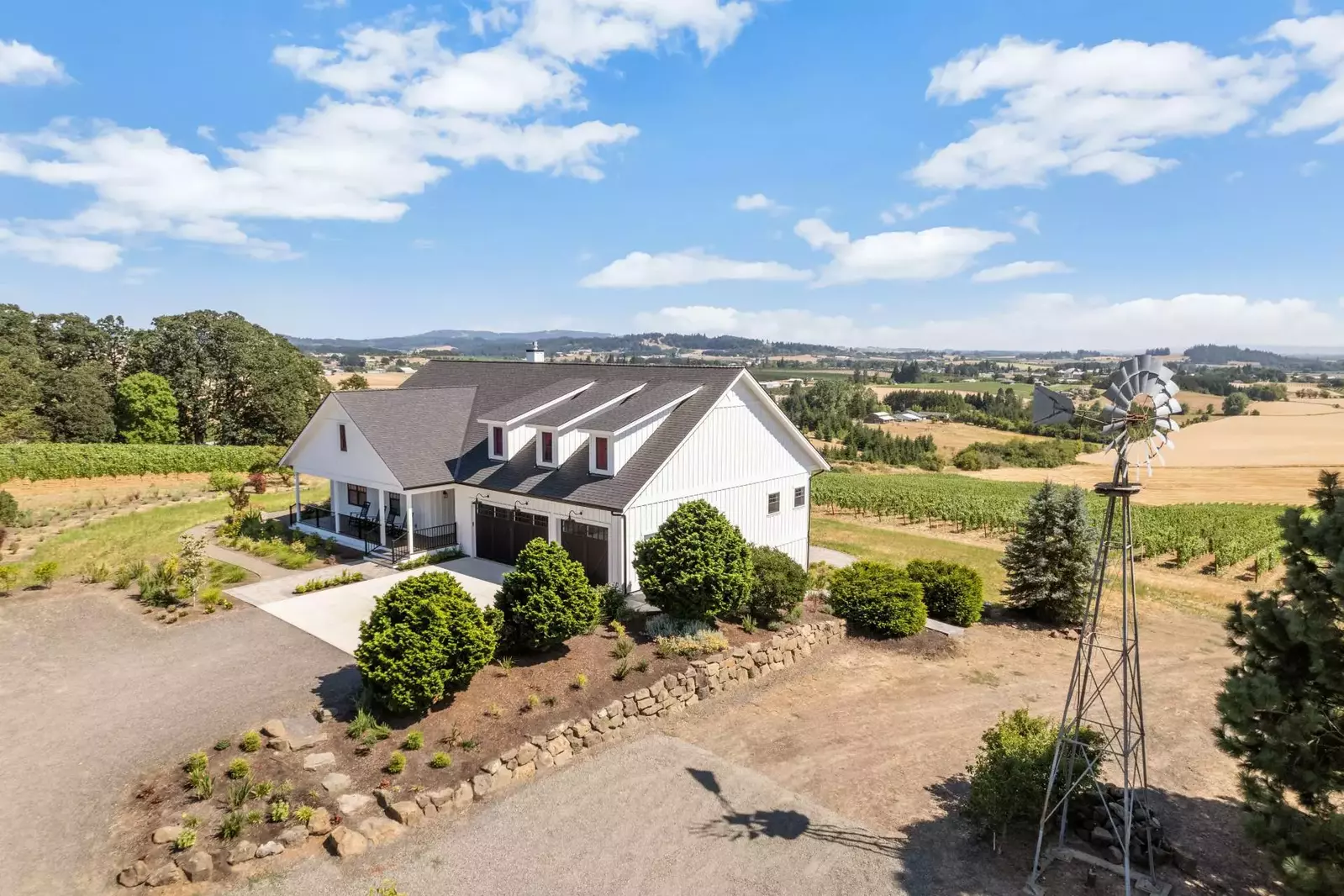 The house and views are absolutely lovely - we had a wonderful stay! -Alison