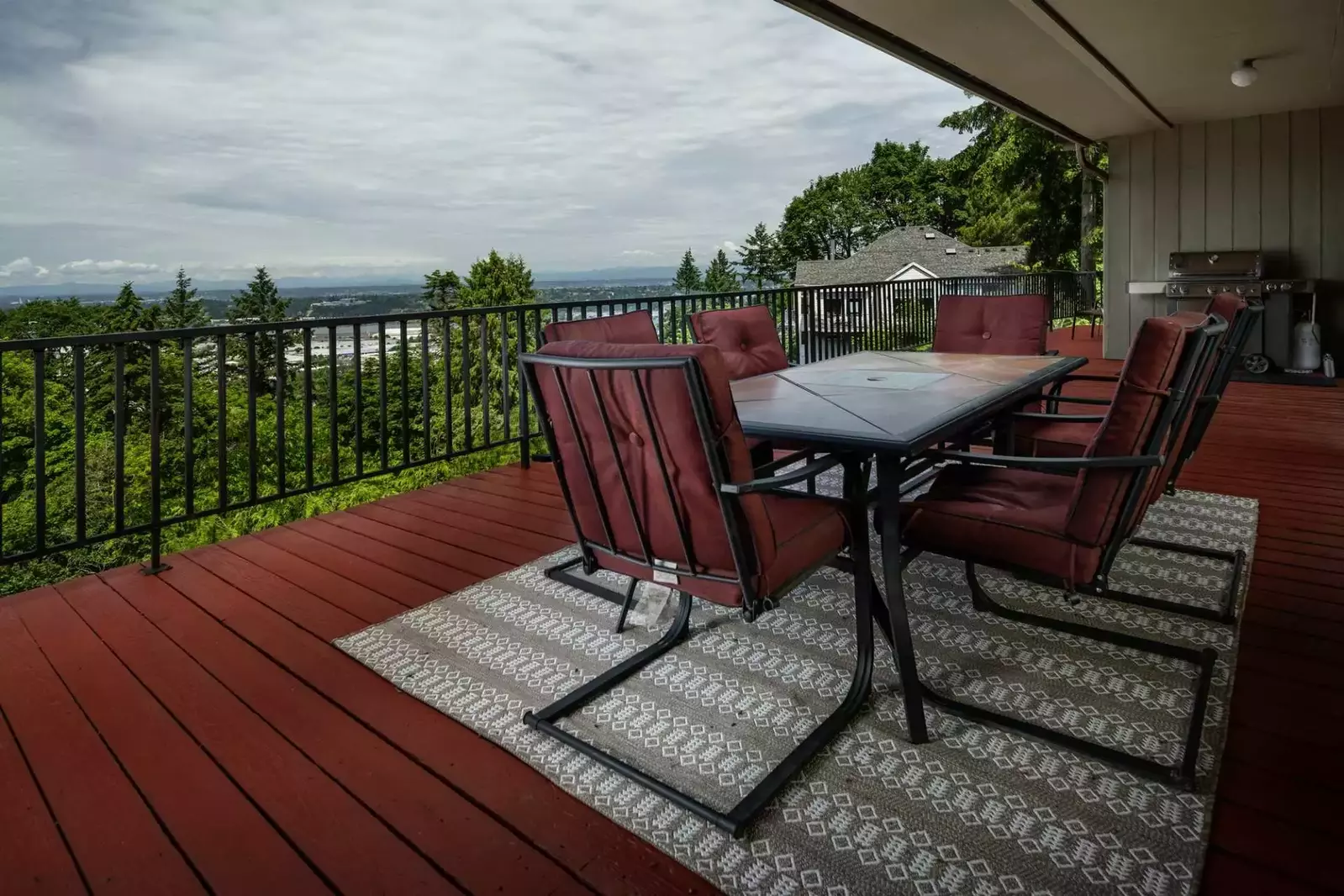 View blew us away and the deck is GIANT! Perfect location to check out 23rd and everything Washington Park has to offer.  -Justin