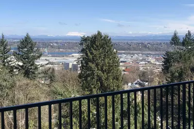 The location and house was fantastic, awesome views and neighborhood. It is so close to everything in Portland.  -Michael