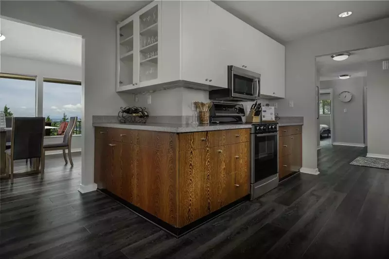 The house was clean, well-stocked, and very comfortable.  -Courtney