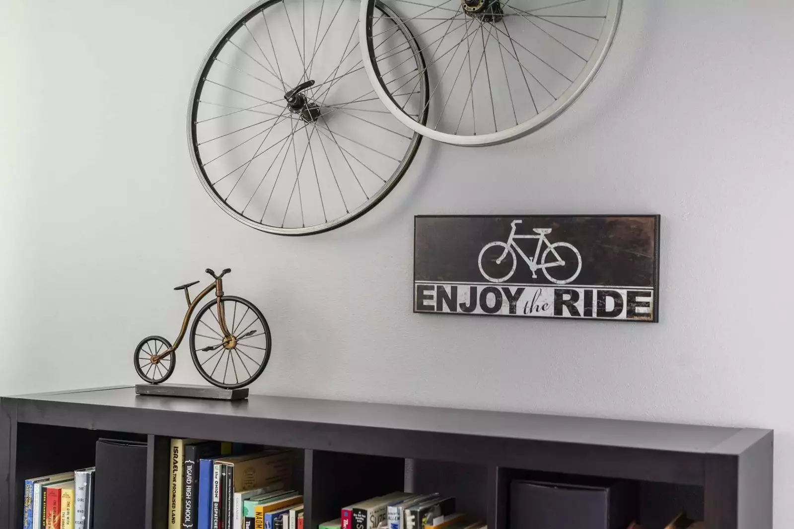 "Everything in the house was clean and modern, and we had a very comfortable stay." - Jillian