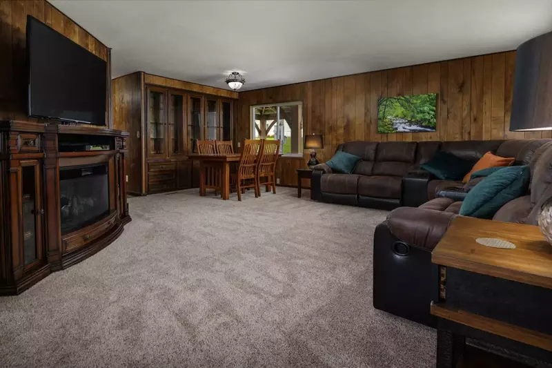 It's full of creature comforts, including very cozy furniture, the gas fireplace, numerous streaming and cable TV options, a full kitchen, and multipl