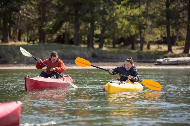 The Deschutes River offers all sorts of opportunities, kayaking, canoeing, SUP, floating and more!