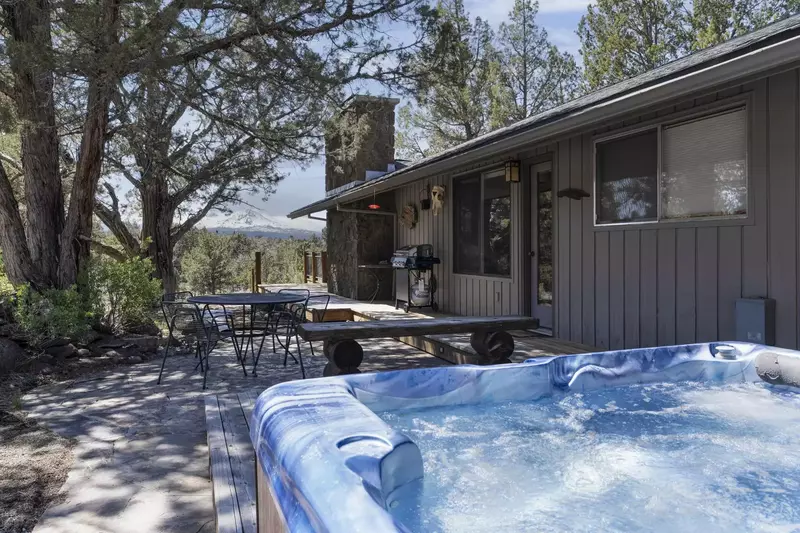 The hot tub is a perfect place to relax after a day exploring Central Oregon.