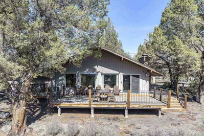 Sagebrush is a short drive north of Bend.