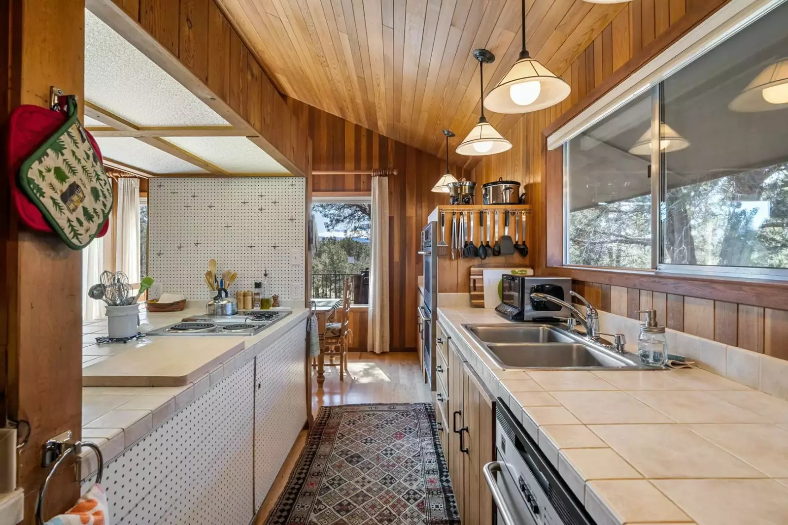 The kitchen is elegantly decorated and built with care.