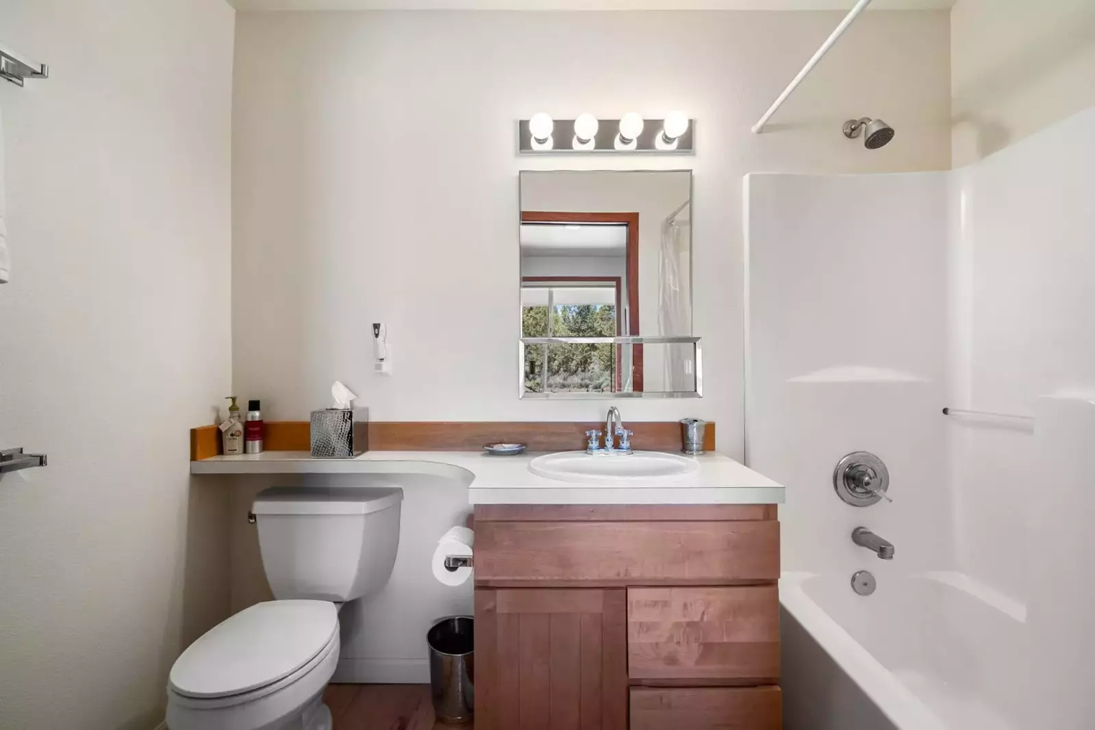 With 3 full bathrooms everyone has ample privacy.
