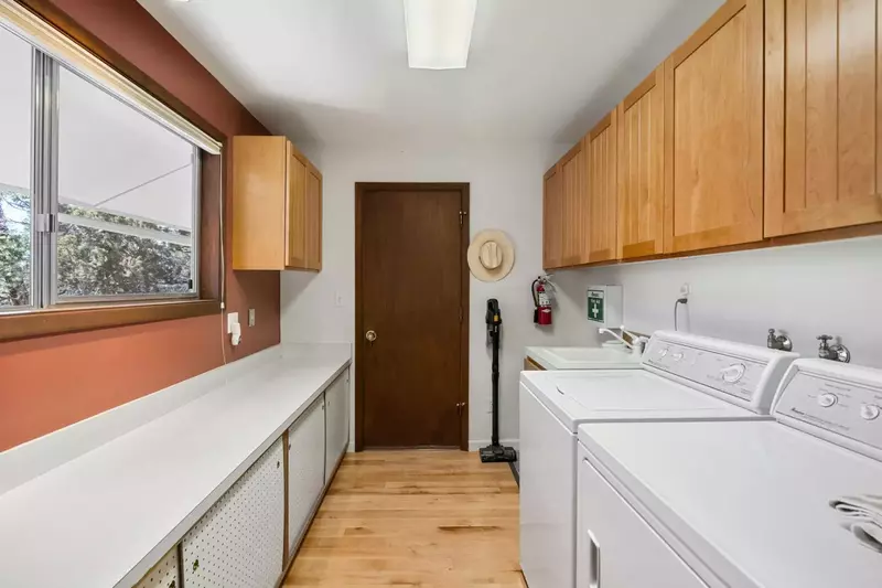 This rental has an up to date washing machine and dryer for guest use.