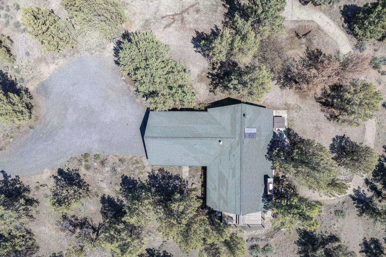 This rental is an ideal place to escape the hustle and bustle of city life.