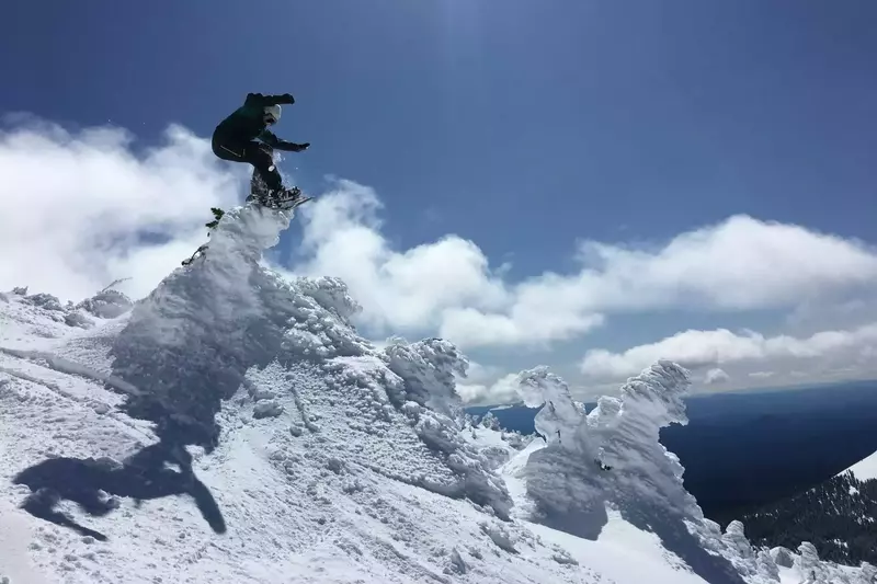 Shred Mt. Bachelor, the park awaits!